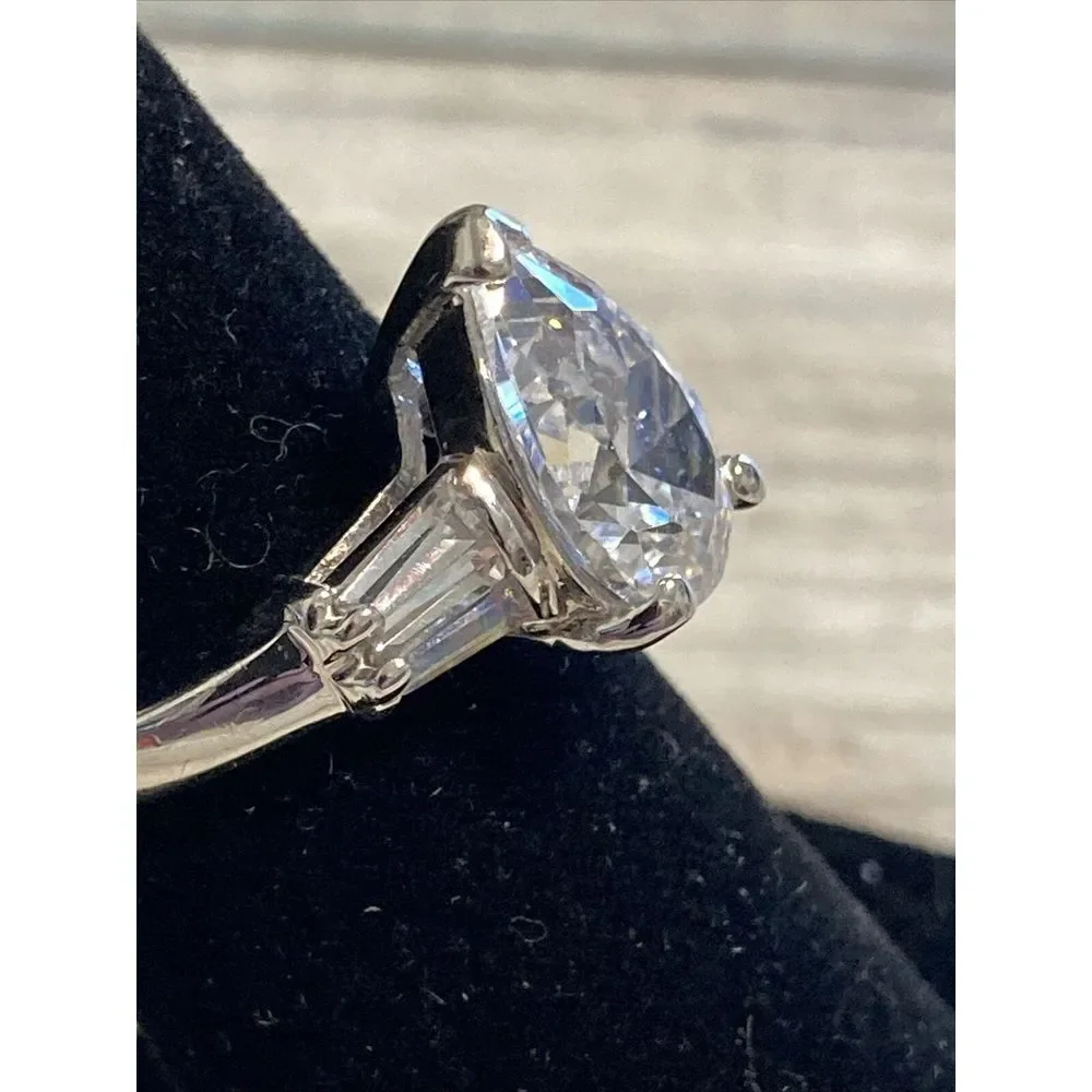Costume Silver Plated Pear‎ Shape Cubic Zirconia Ring size 5.75 NWOT Fashion
